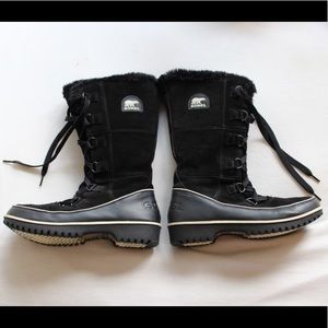 Black SOREL Winter Boots- Size 8.5